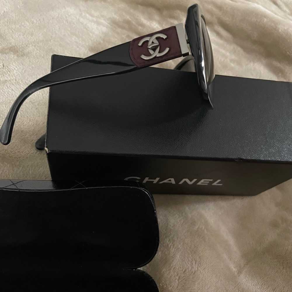 Black Chanel Sunglasses